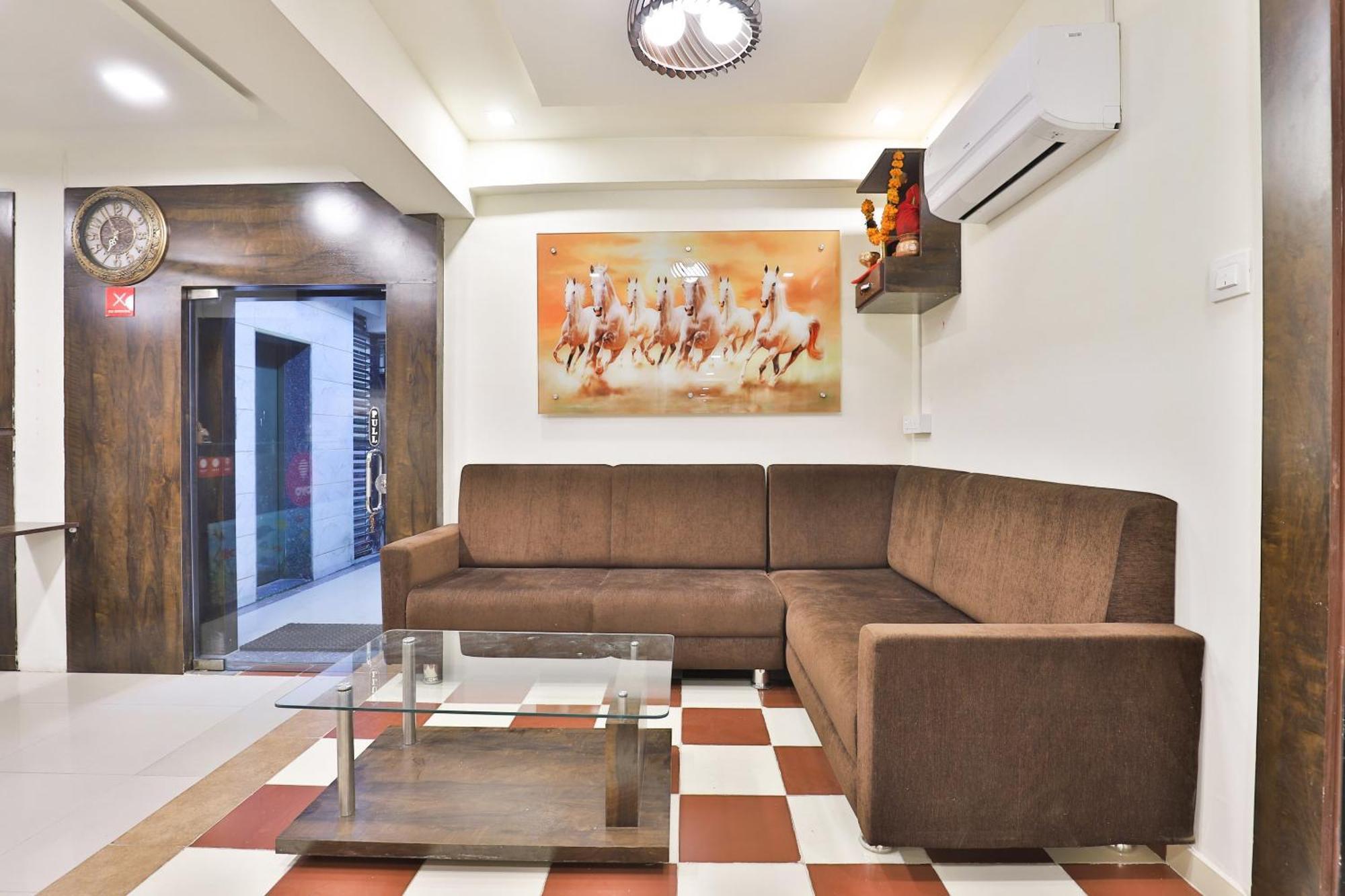 Hotel O Kajri Koba Екстериор снимка